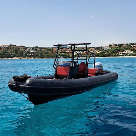 Boat & Breakfast Lucretia, Luxury Yacht Hotel Arbatax Ngoại thất bức ảnh